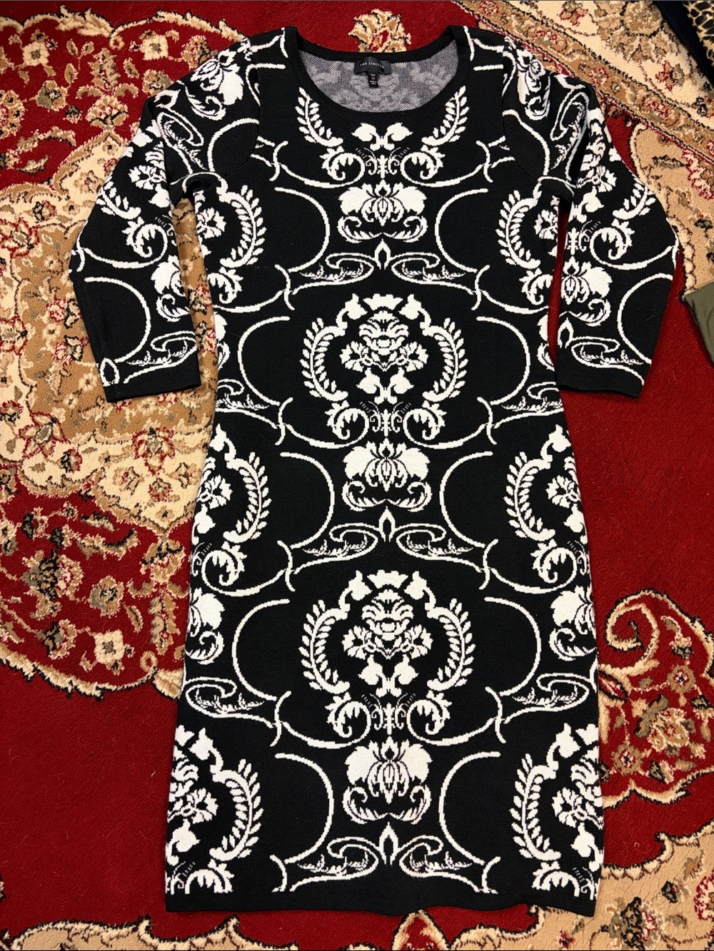 The Limited Black and White Long Sleeve Patterned Knit Dress